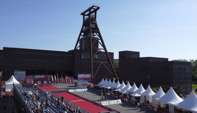 Foto: Eckhard Frerichs / Das Finalstadion war wunderbar eingebettet in die Kulisse des UNESCO-Welterbes Zeche Zollverein.