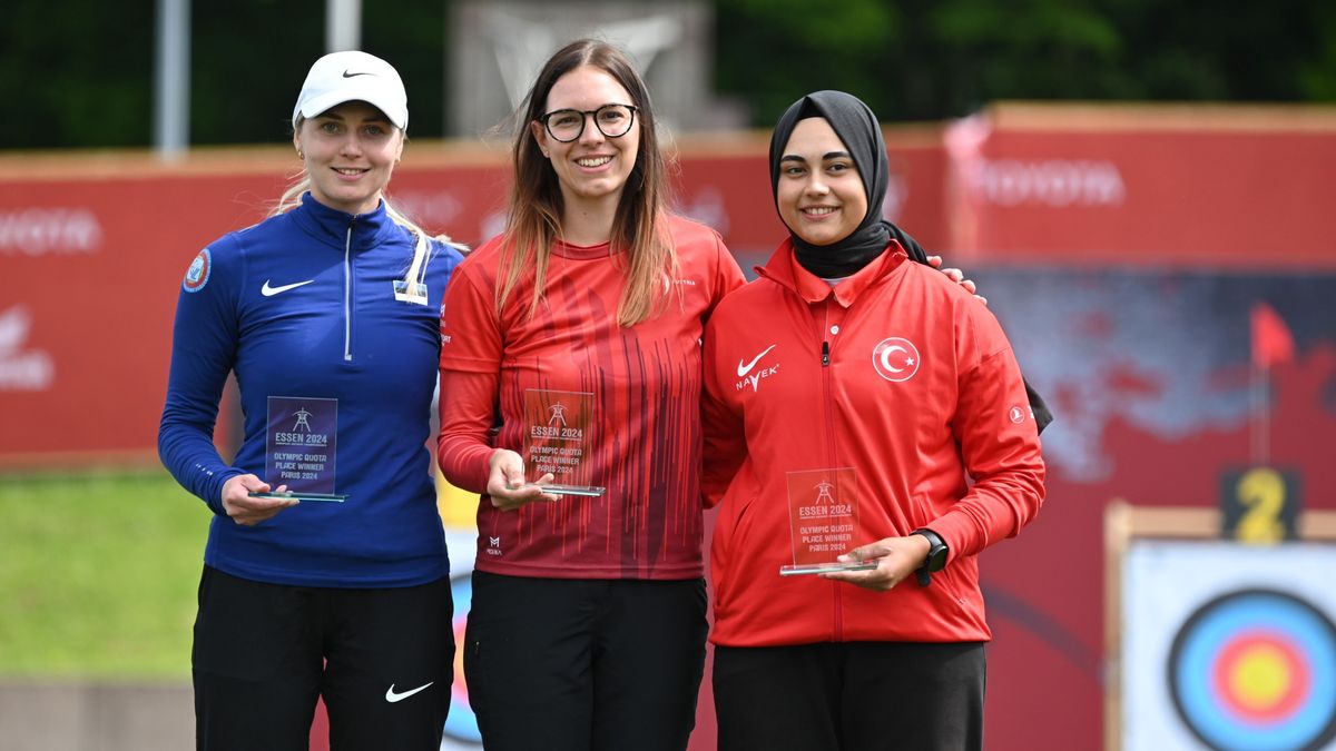 Foto: Eckhard Frerichs / Reena Parna (EST), Elisabeth Straka (AUT) und Elif Berra Gokkir (TUR, v.l.) gewannen die Einzel-Quotenplätze bei den Frauen. 