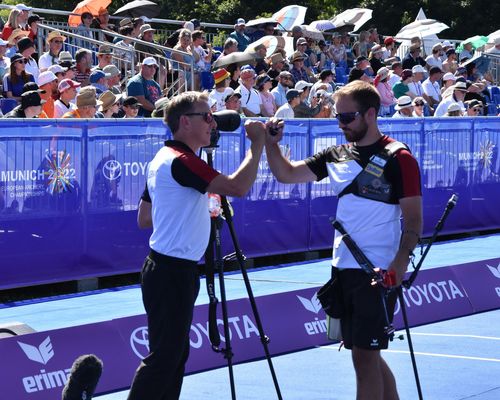 Foto: Eckhard Frerichs / Wollen wieder wie vor zwei Jahren jubeln: Bundestrainer Oliver Haidn und Florian Unruh.